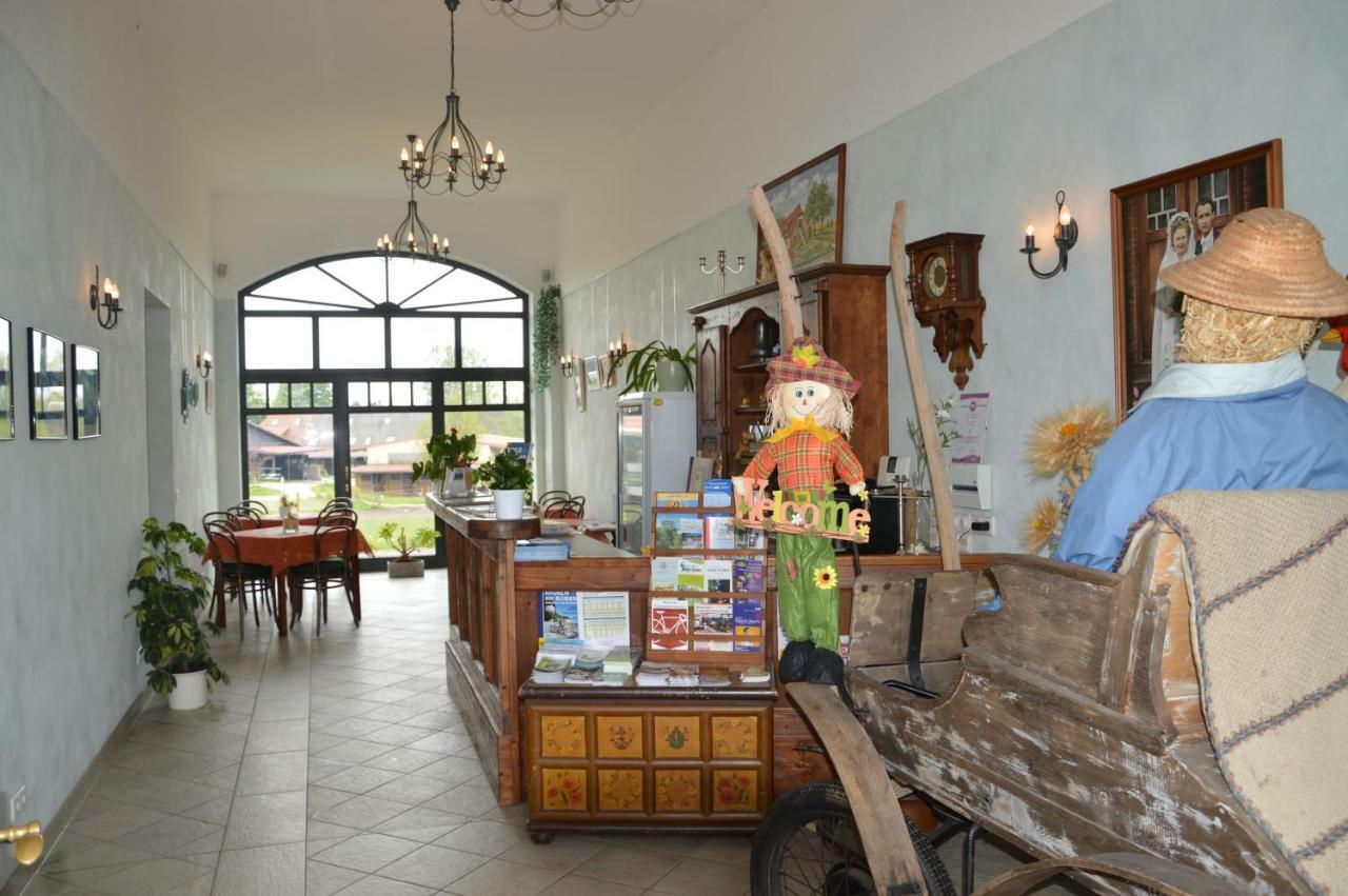 Heu-Ferienhof Altkamp Putbus Ngoại thất bức ảnh